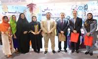 نخستین نمایشگاه فرهنگ ایران زمین در کیش با درخشش غرفه شهر خلاق بندرعباس افتتاح شد.